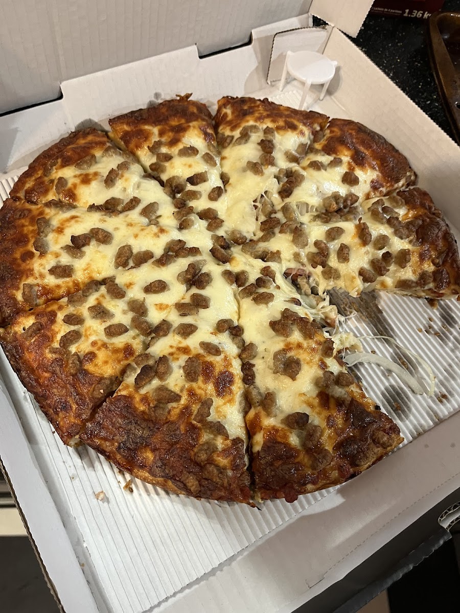 Monty's Pizza-3