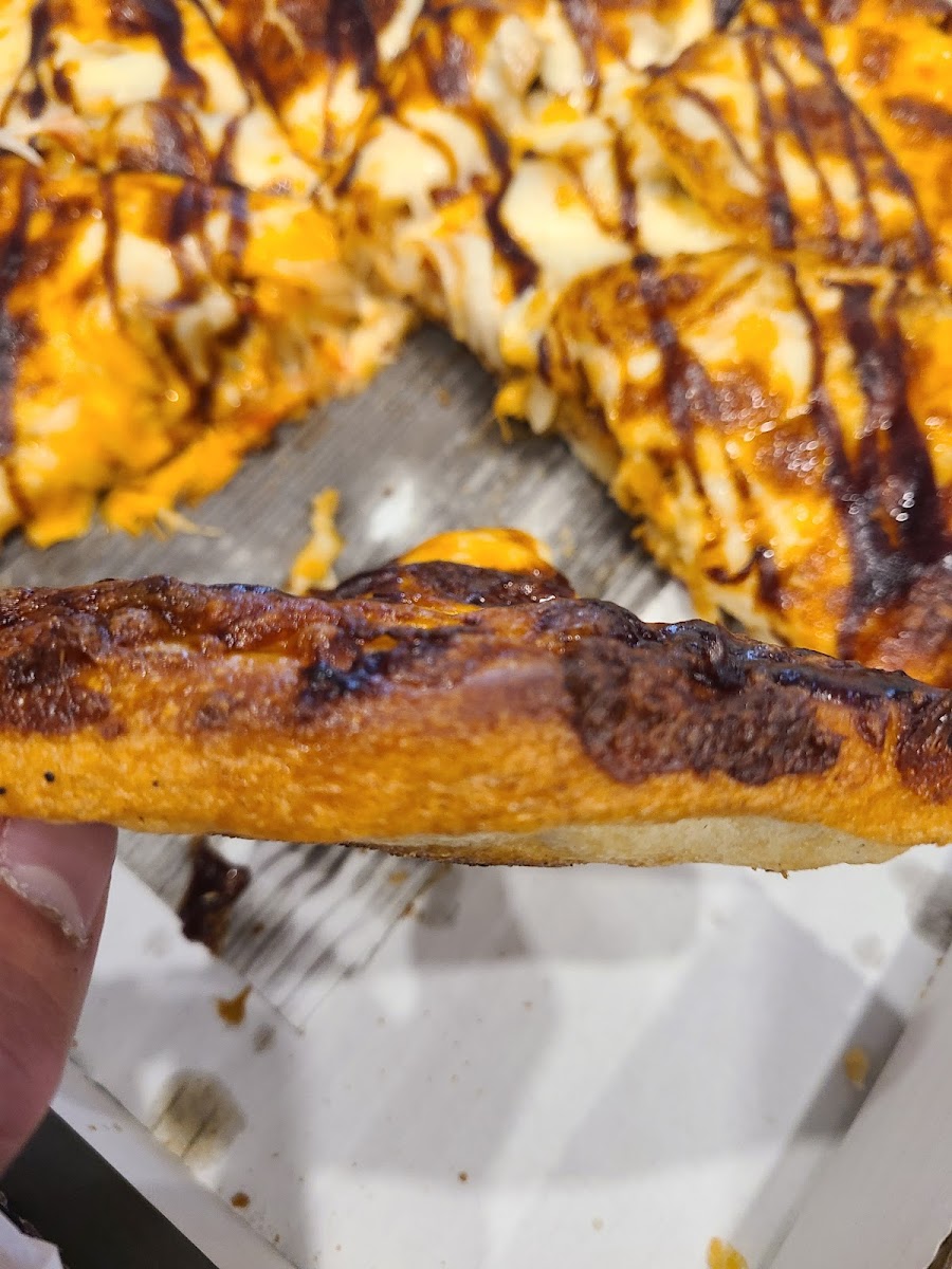 Monty's Pizza-6