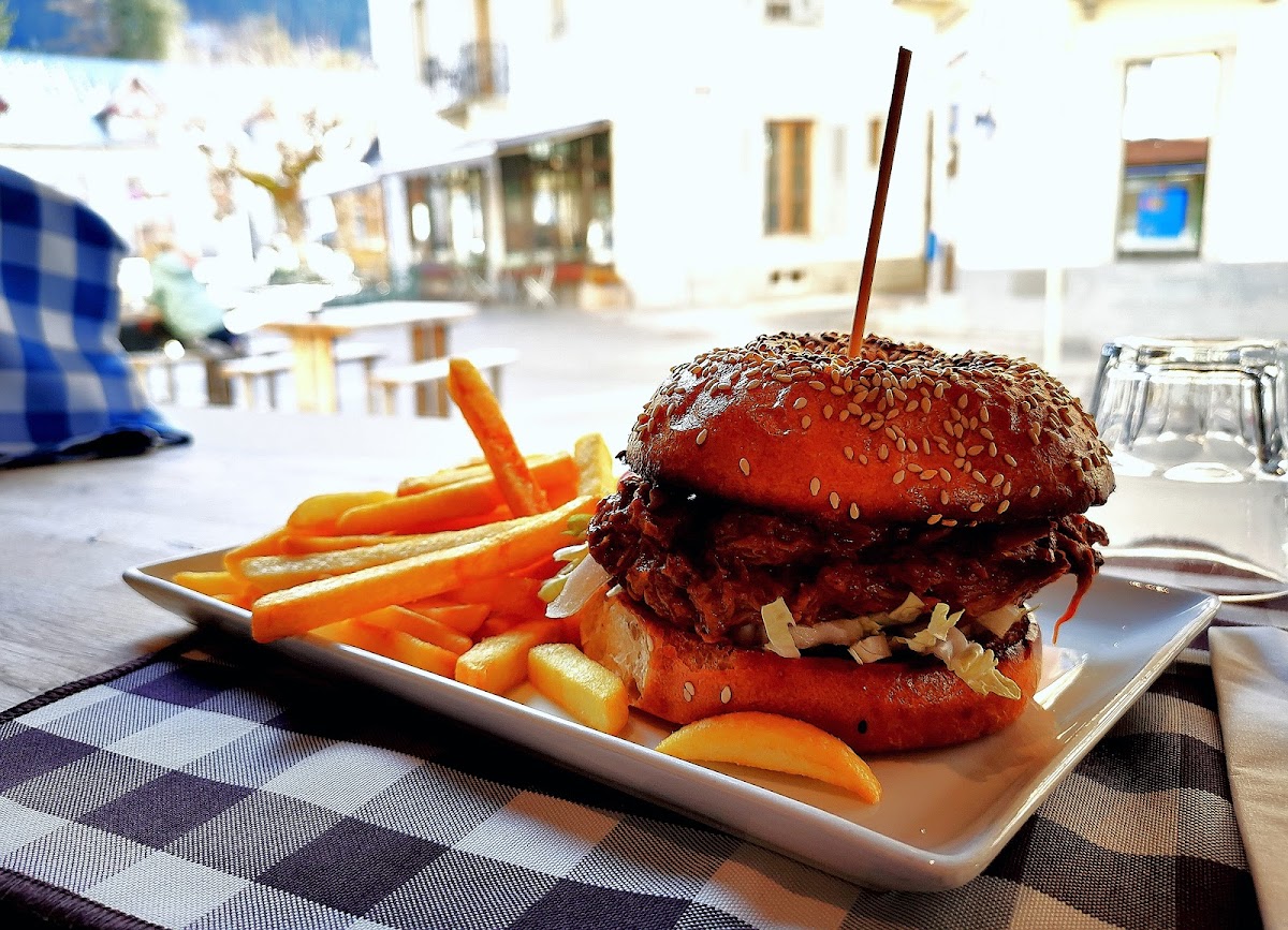 Moo Bar Cuisine-9
