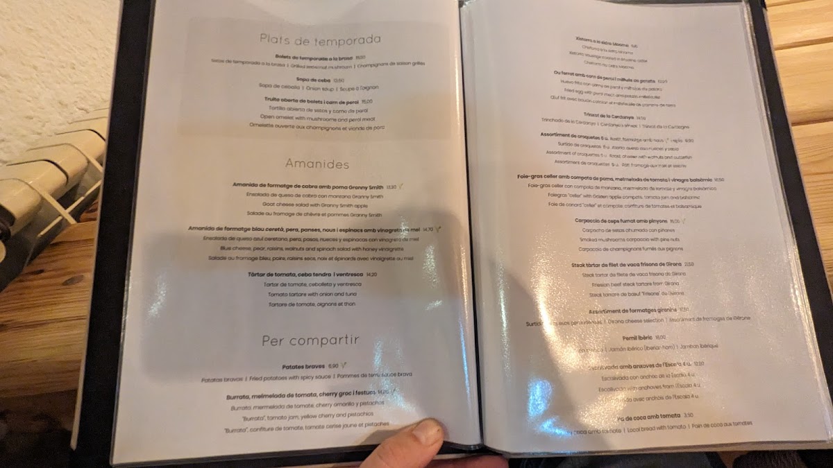 Menu Mooma Cerdanya-1