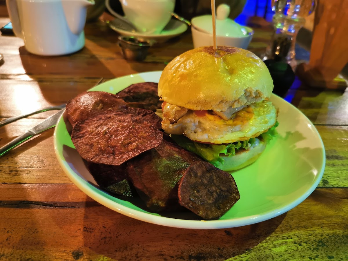 Mopi's Place-9
