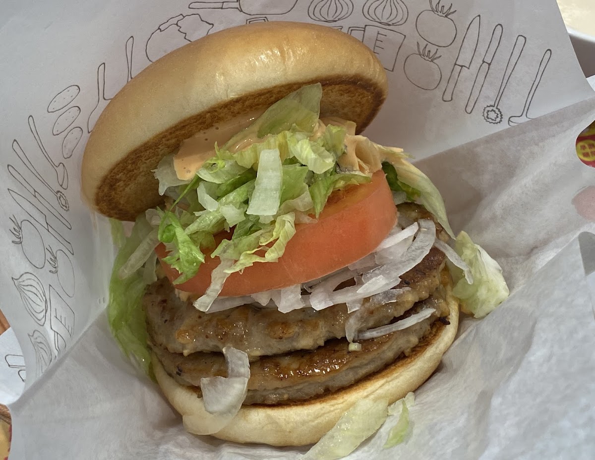 Mos Burger - Nagaokakyo Station-5