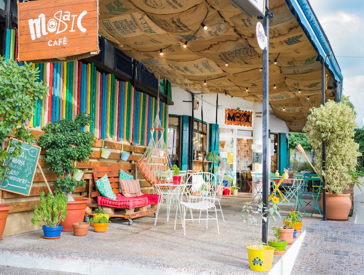 Mosaic Café