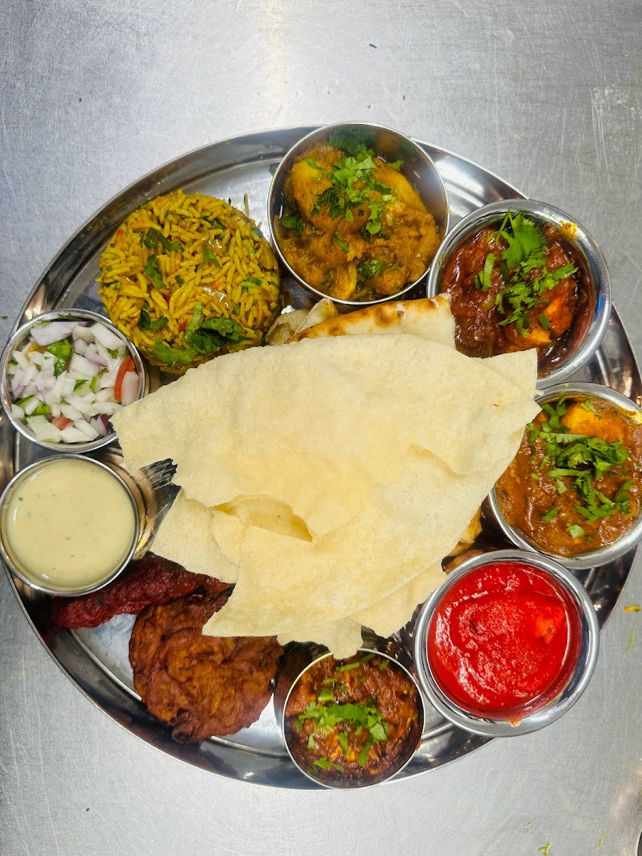 Mostyn Tandoori-5