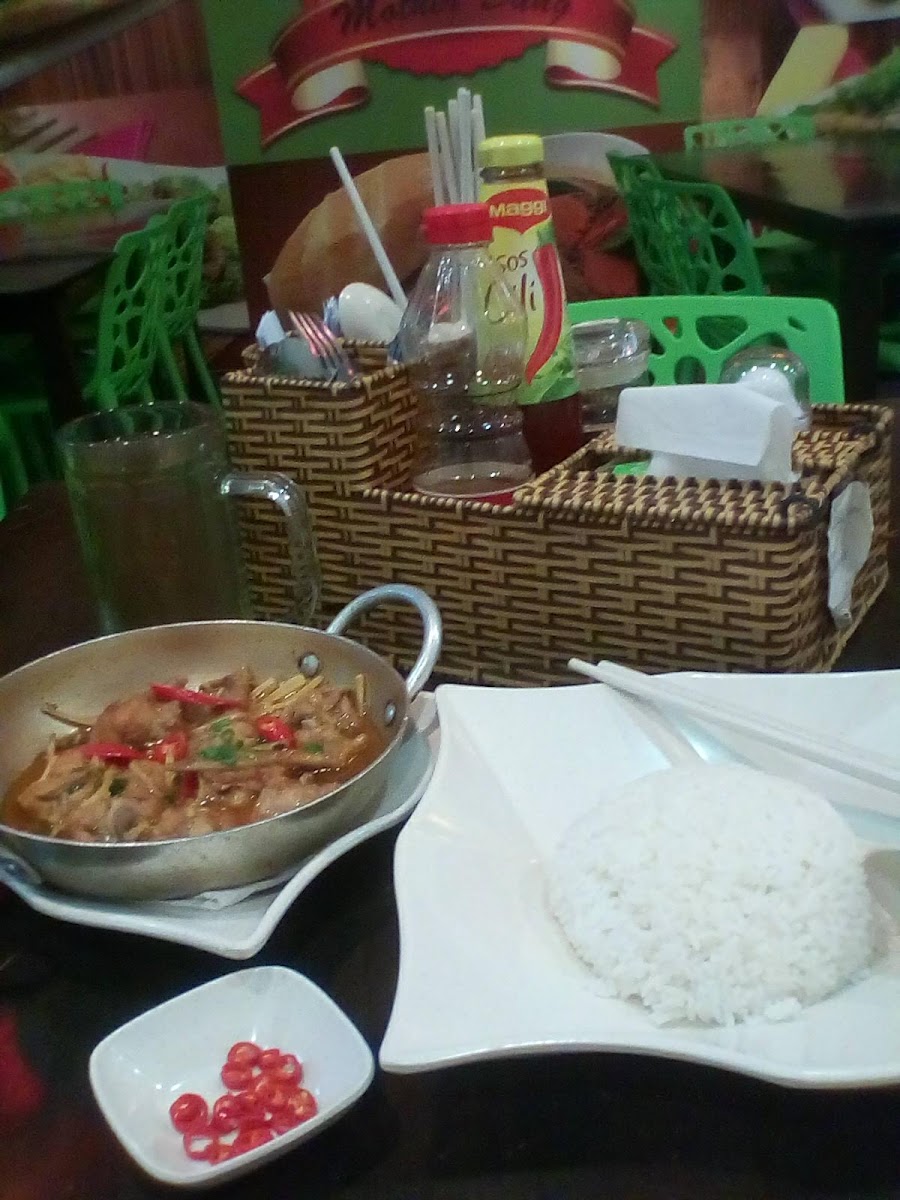 Mother Dung Restaurant And Grocery Store-10