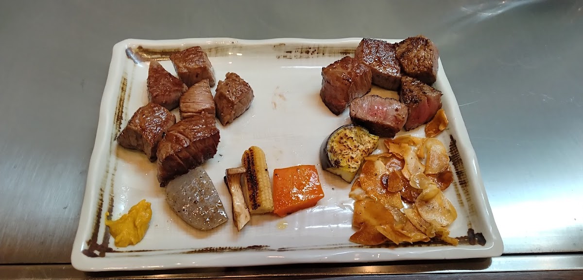 Motomachi Steak House-8