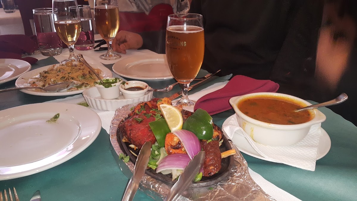 Mount Everest Restaurant And Bar - Hampden-3
