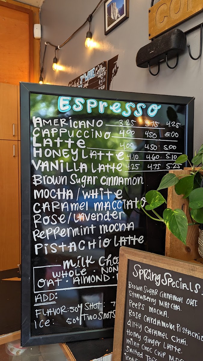 Menu Mountain Grounds-8