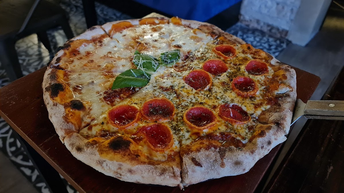 Mozzafiato Trattoria Local-7