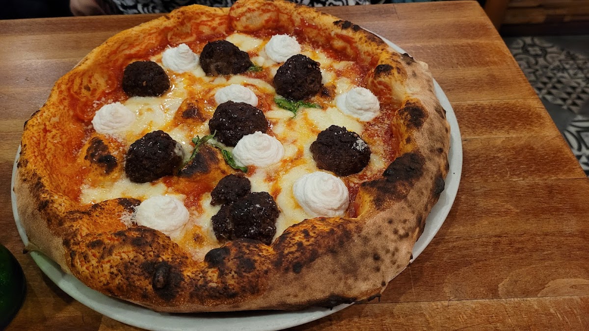 Mr. Pizza-4