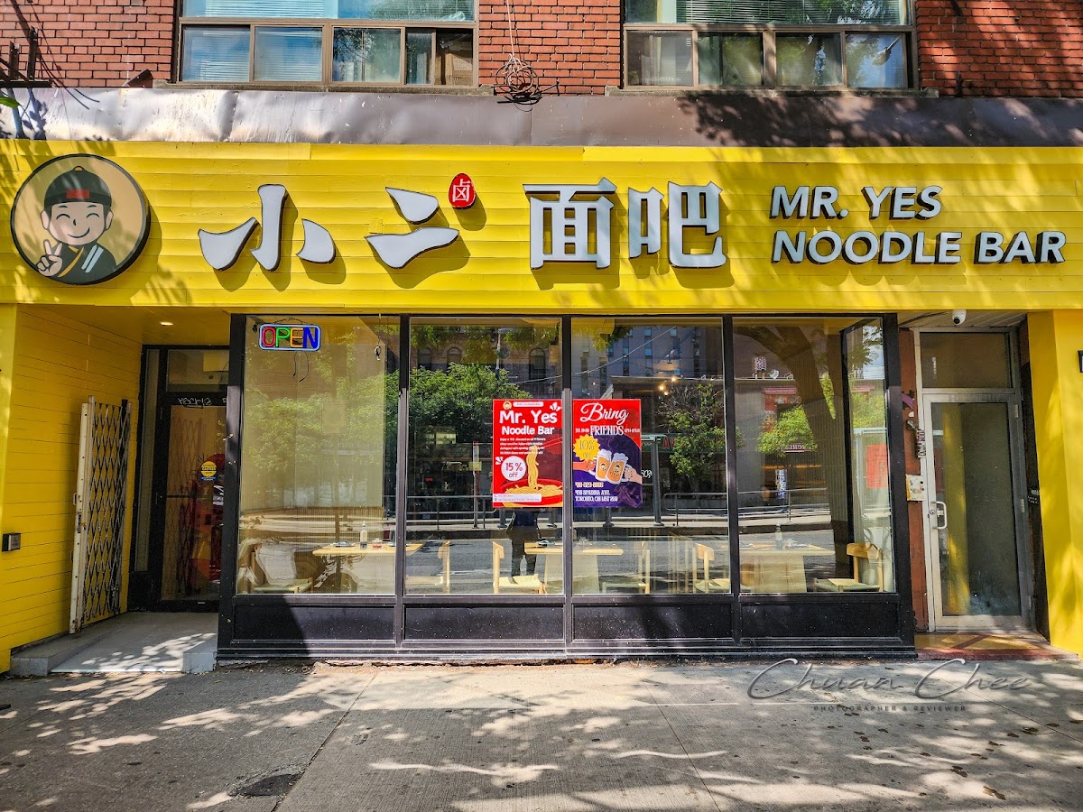 Mr . Yes Noodle Bar