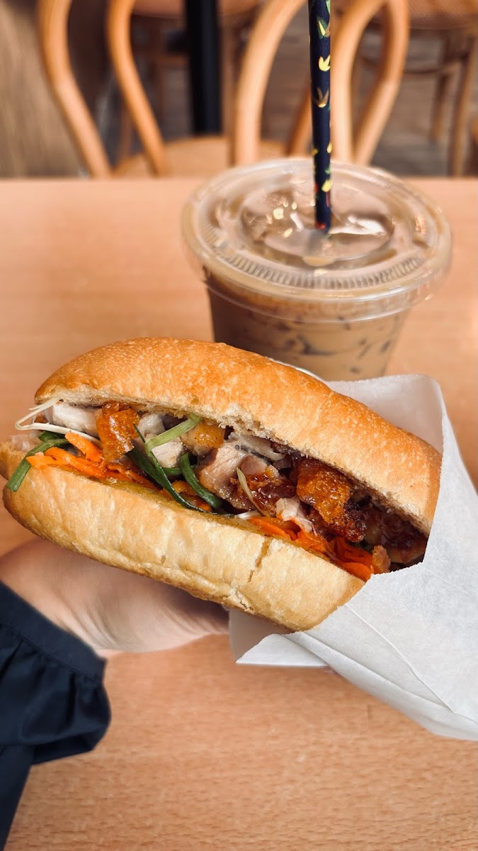 Mrs 3 Banh Mi-4