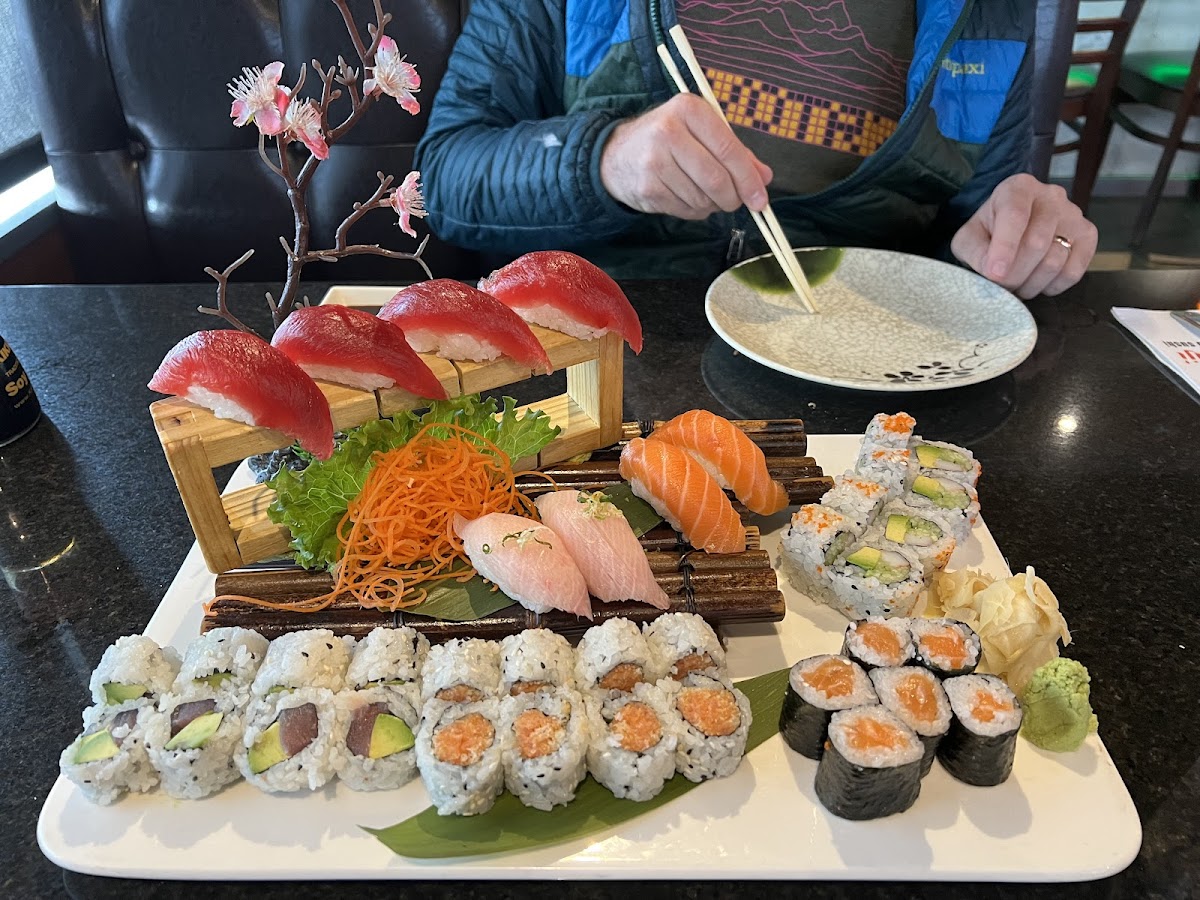 Mt Fuji Hibachi & Sushi-4