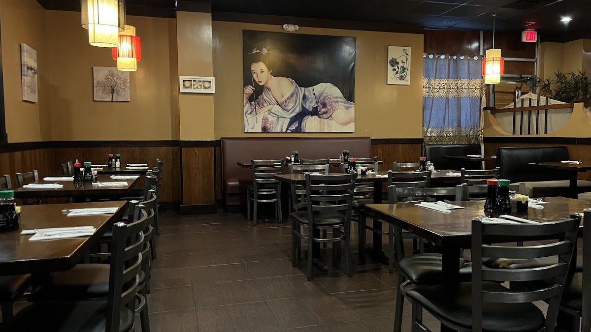 Mt. Fuji Japanese Sushi Steakhouse
