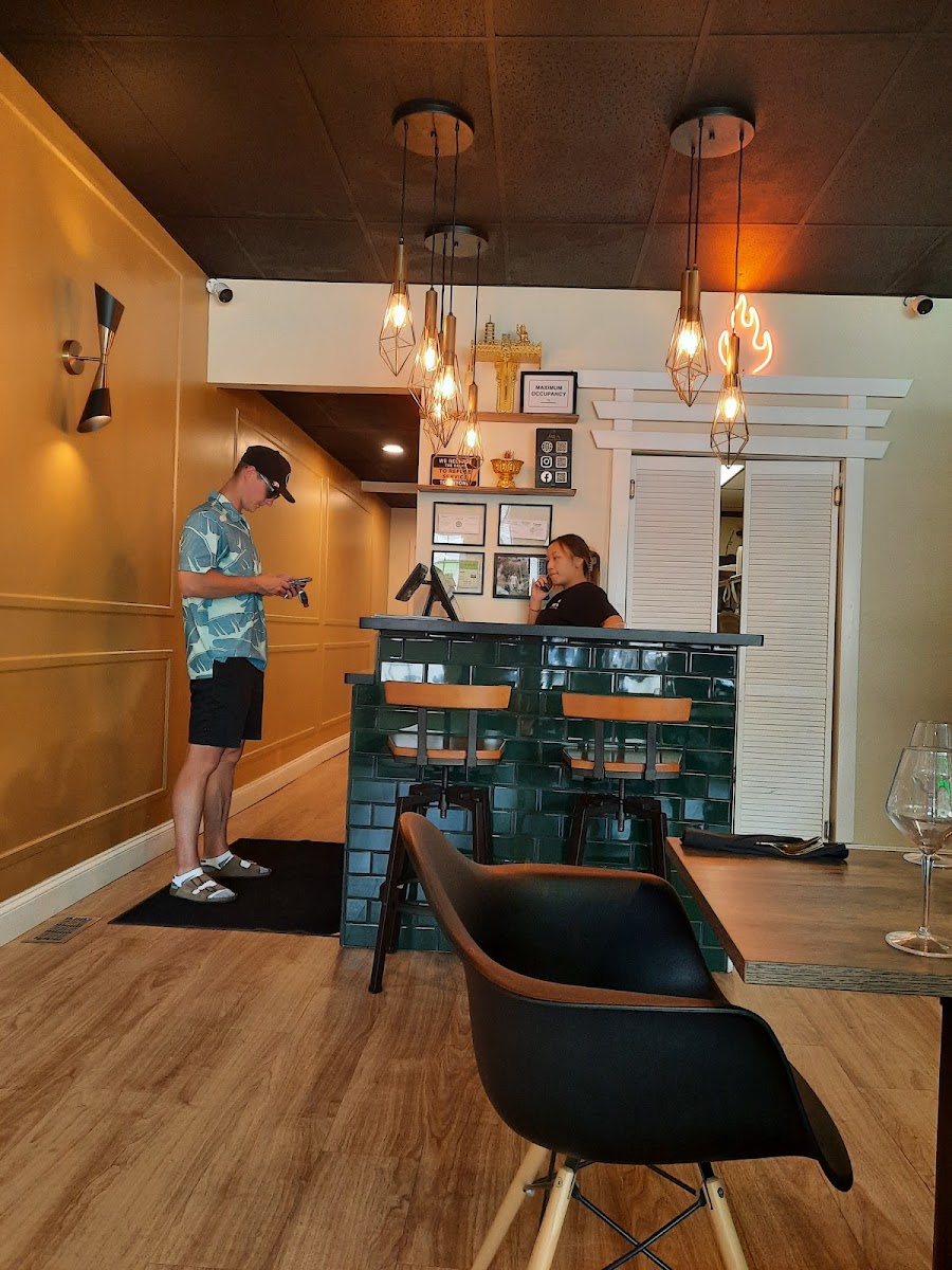 Mua Asian Cuisine