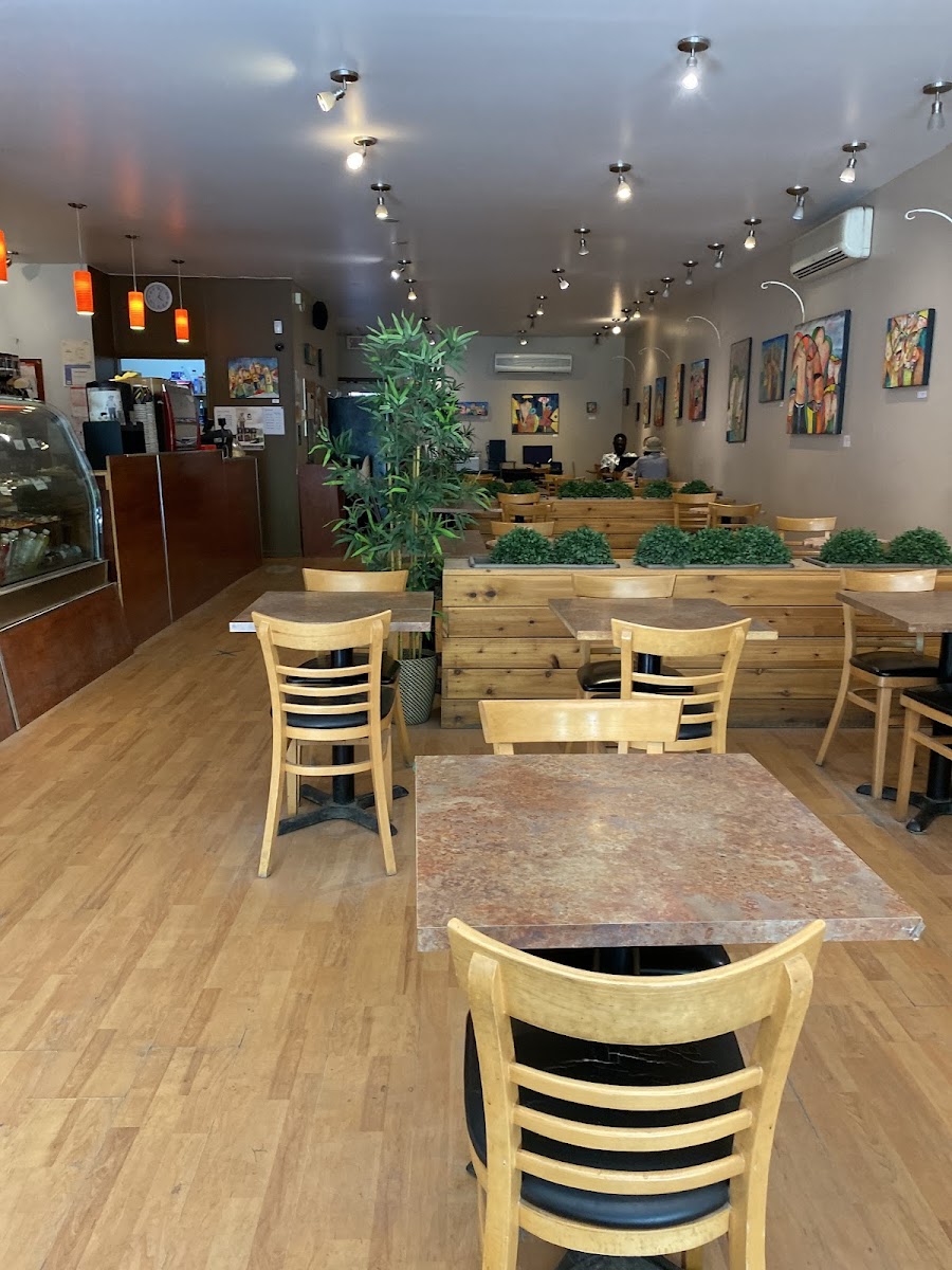 Mucho Gusto Café-3