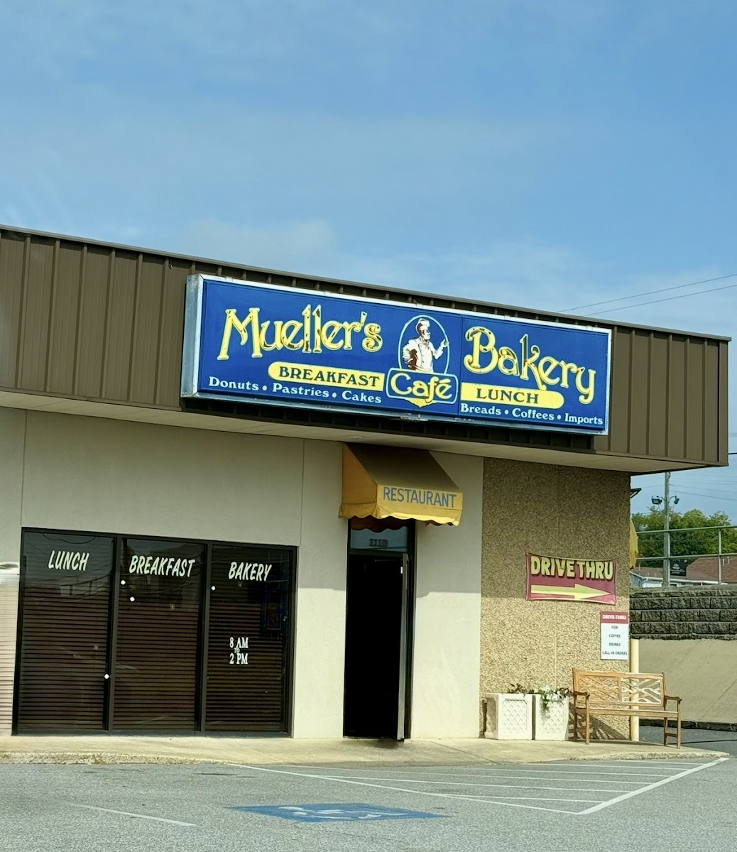 Mueller's Bistro & Bakery