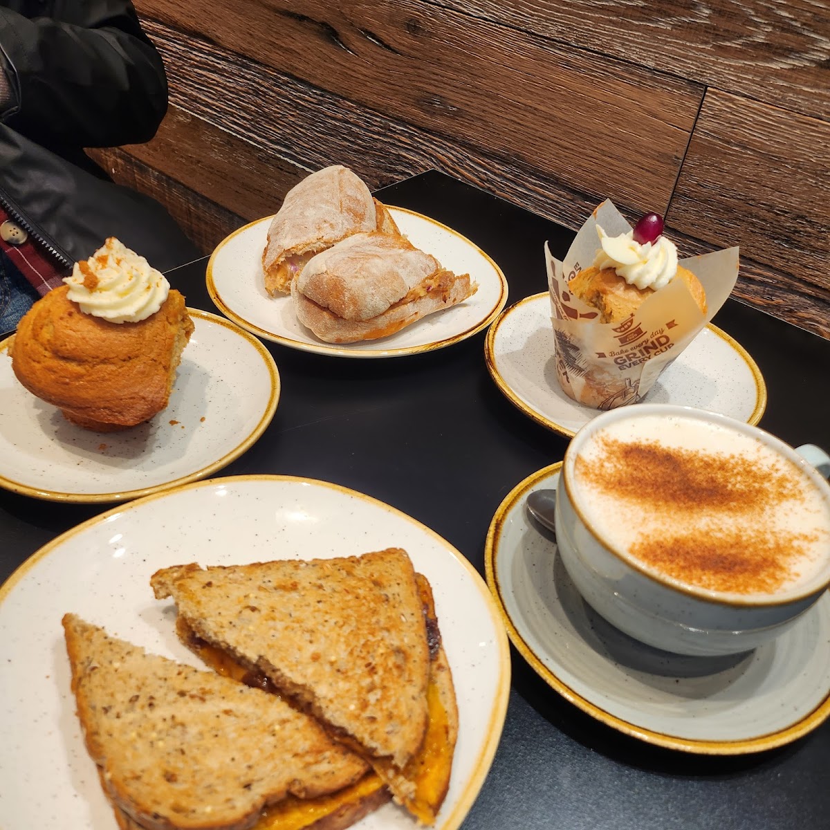 Muffin Break-9