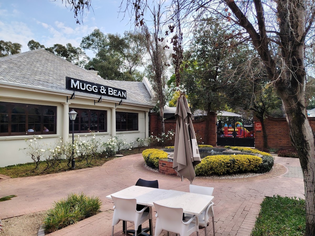 Mugg & Bean Broadacres-4