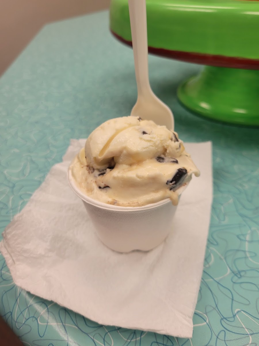 Munnerlyn's Ice Creamery-9