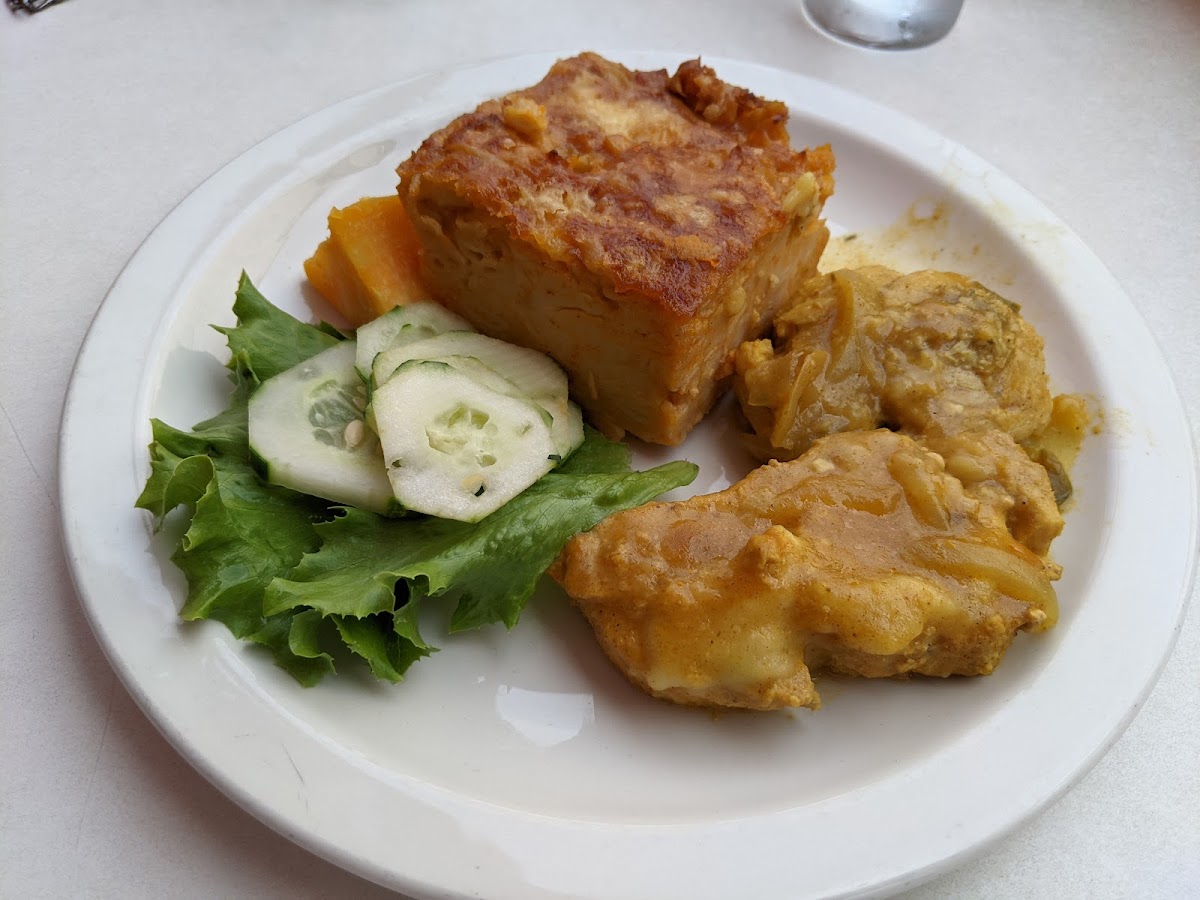 Mustor's Restaurant-7