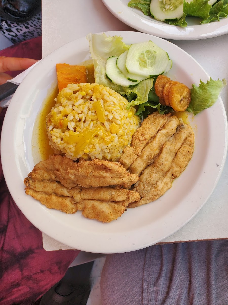 Mustor's Restaurant-9