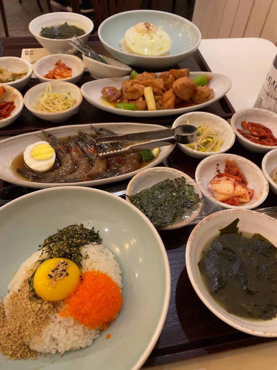 Muwol Table, Gangnam Express Terminal-2