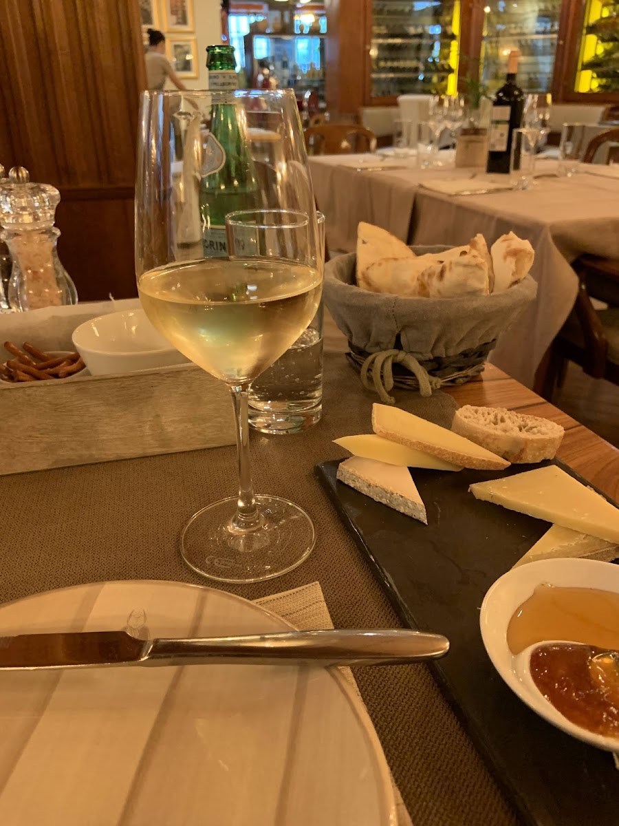Mövenpick Restaurant Chiasso-7