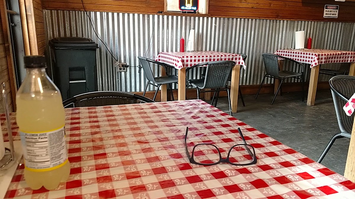 My Daddy's Bar-B-Que-2