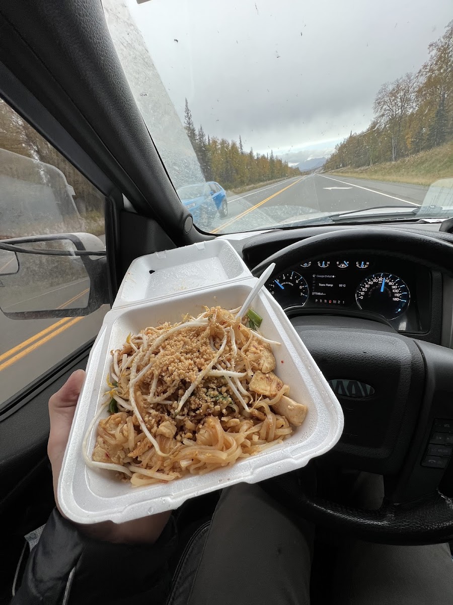 My Mom's Thai Tastes Talkeetna-5