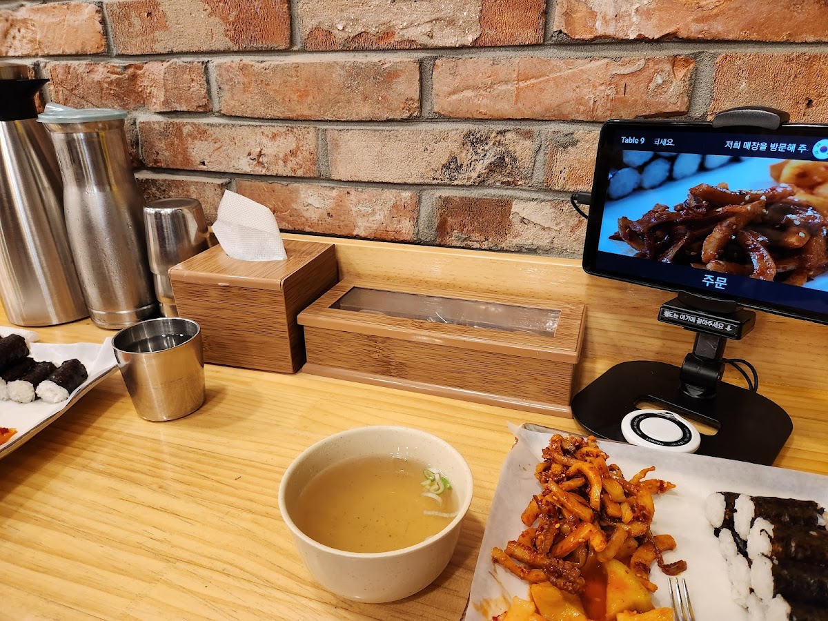 Myeongdongchungmu Gimbap-8