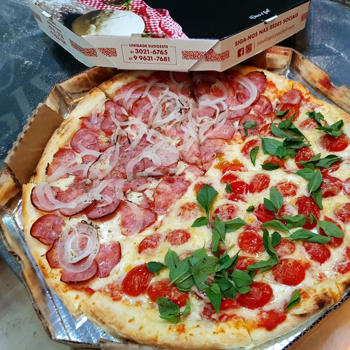 Na Vila Pizzas Artesanais-10
