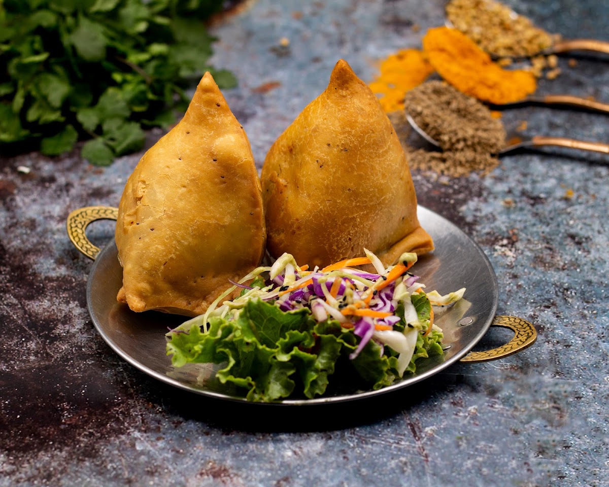 Naans & Curries, Momentum Pinares-8