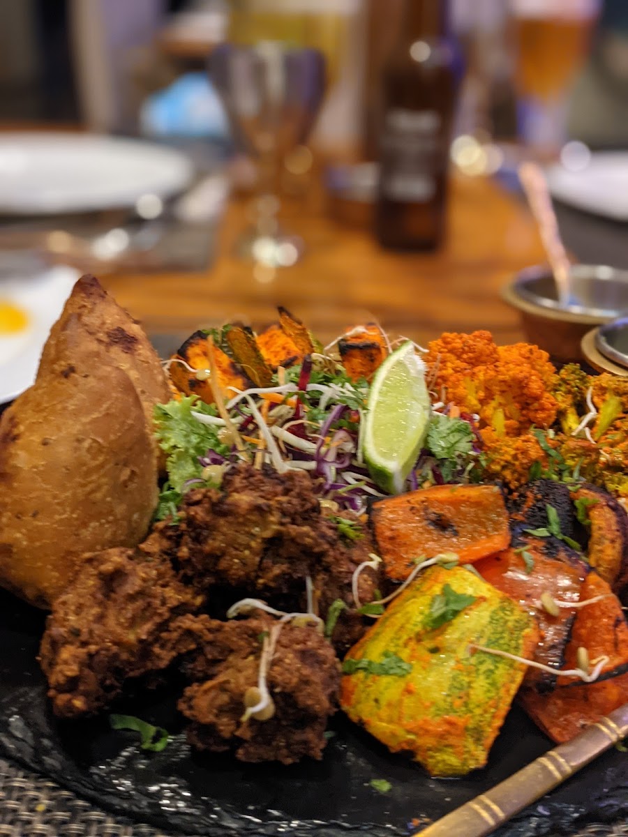 Naans & Curries, Momentum Pinares-9