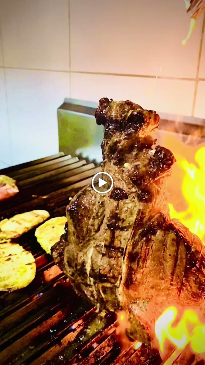 Nacho Steak House Tena-2