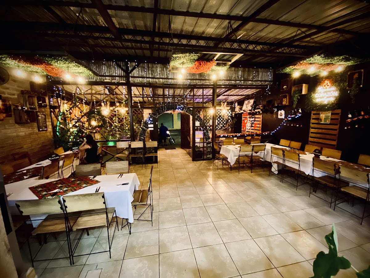 Nacho Steak House Tena-4