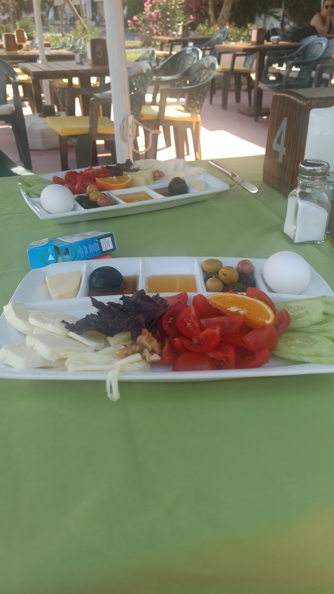 Nadir Çayevi-10