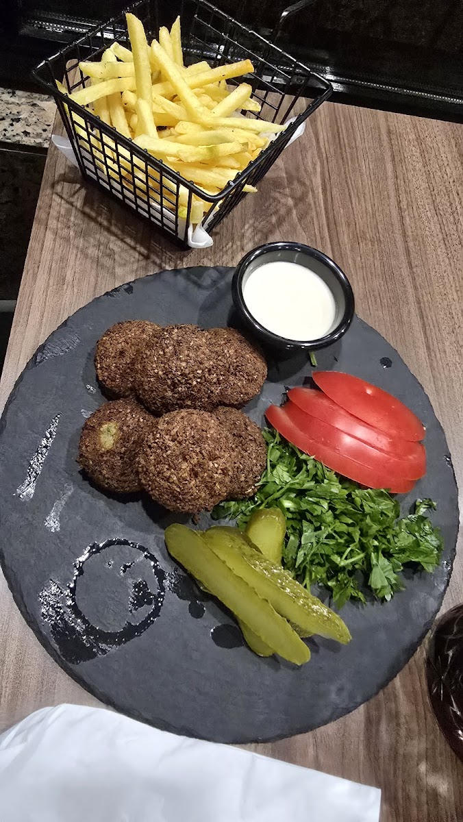 Nafaa Halal Restaurant-5