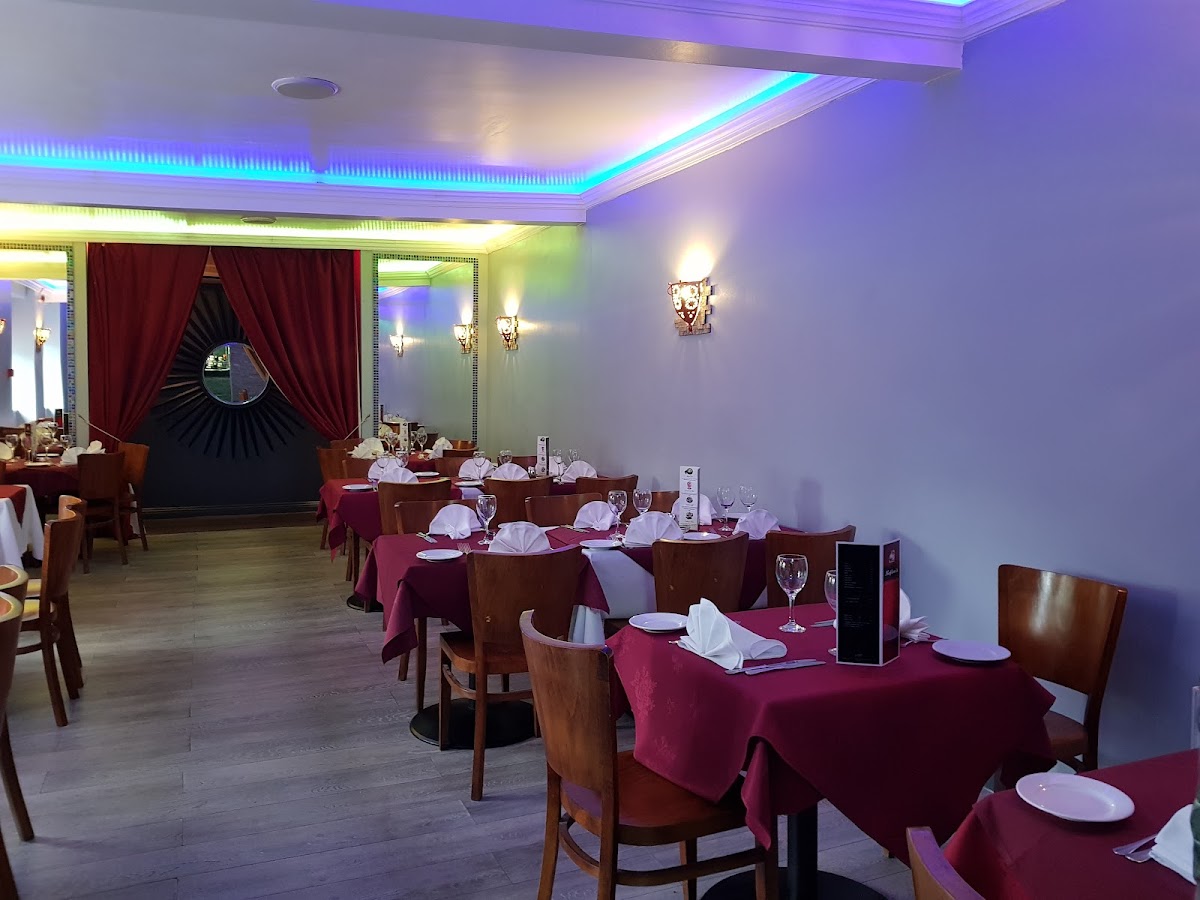 Nafiza's Indian Restaurant & Takeaway