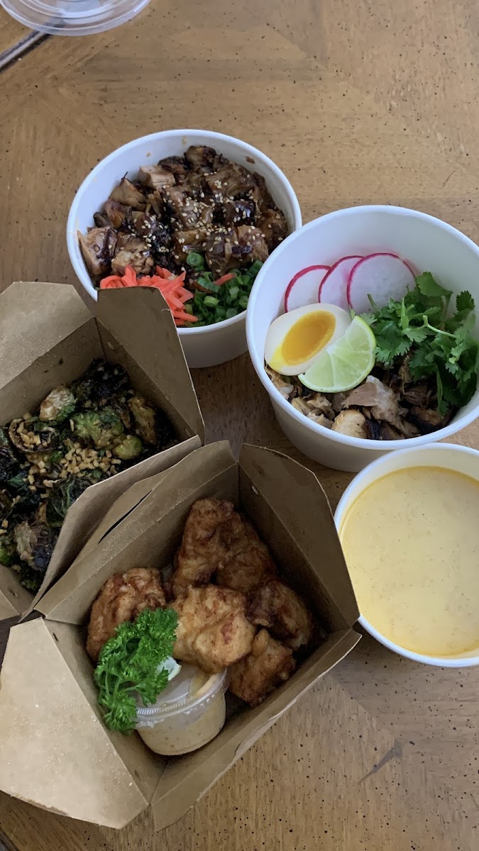Nakazo Ramen Bistro-4