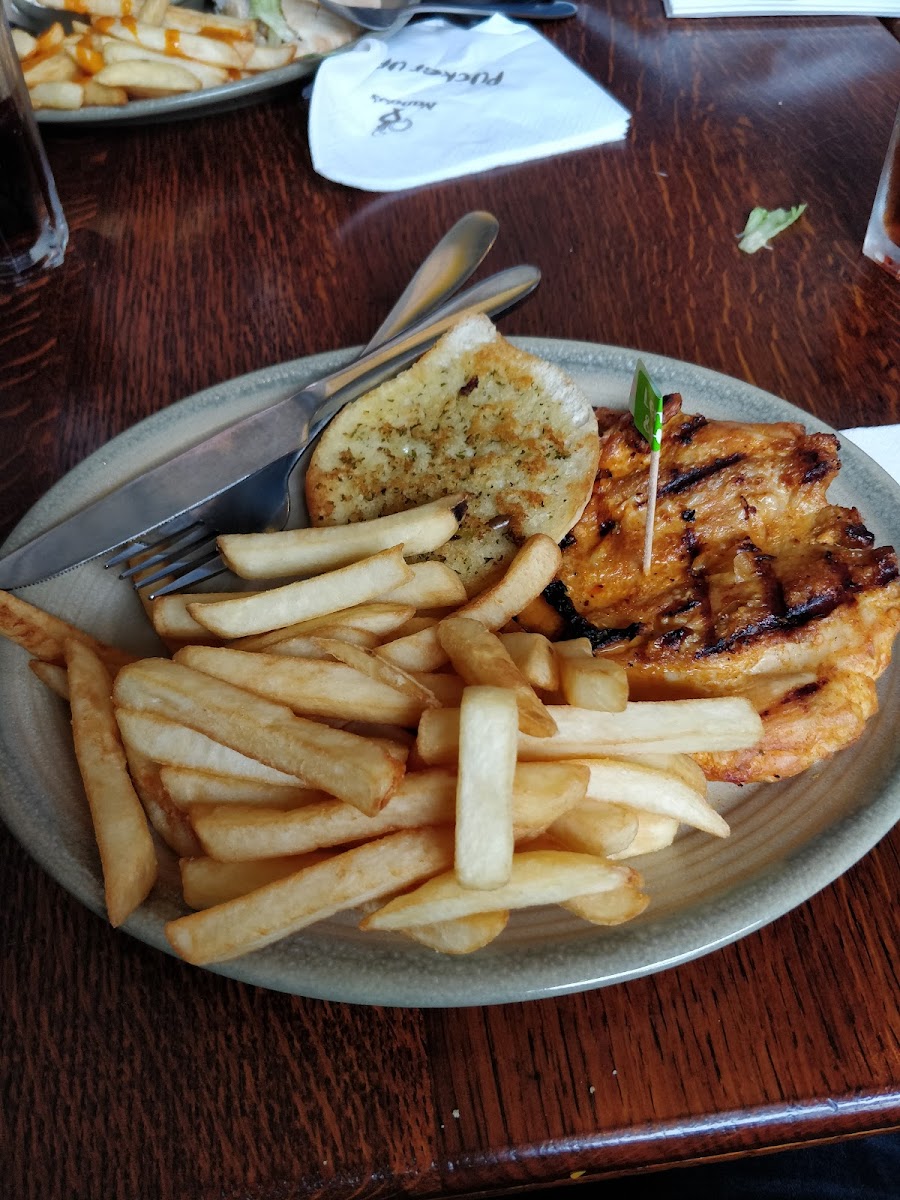 Nando's Bath - Vaults-10