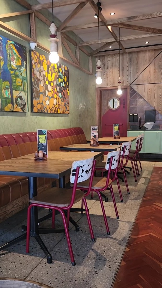 Nando's Canterbury Crossing-2