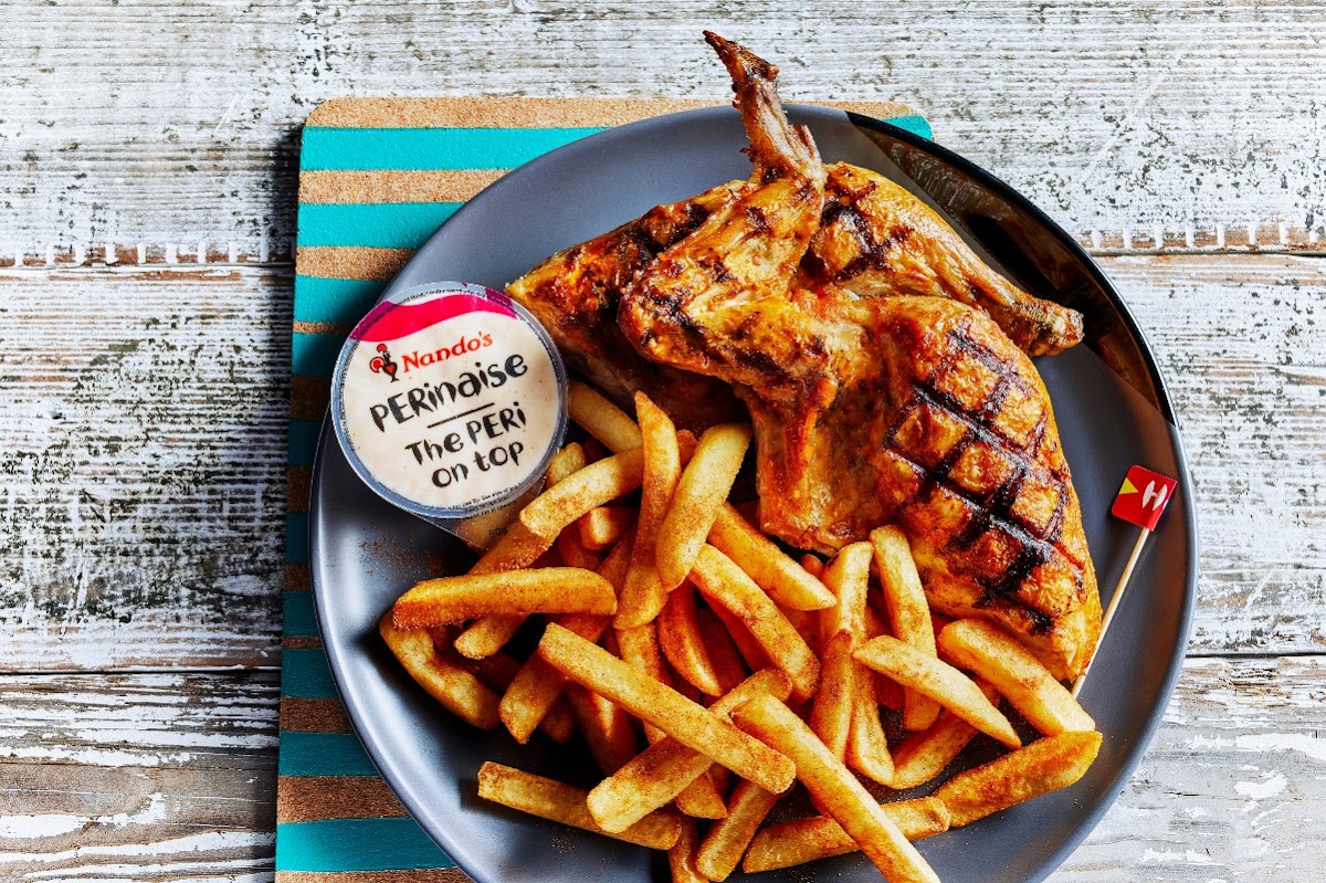 Nando's Cheshunt Retail Park-8