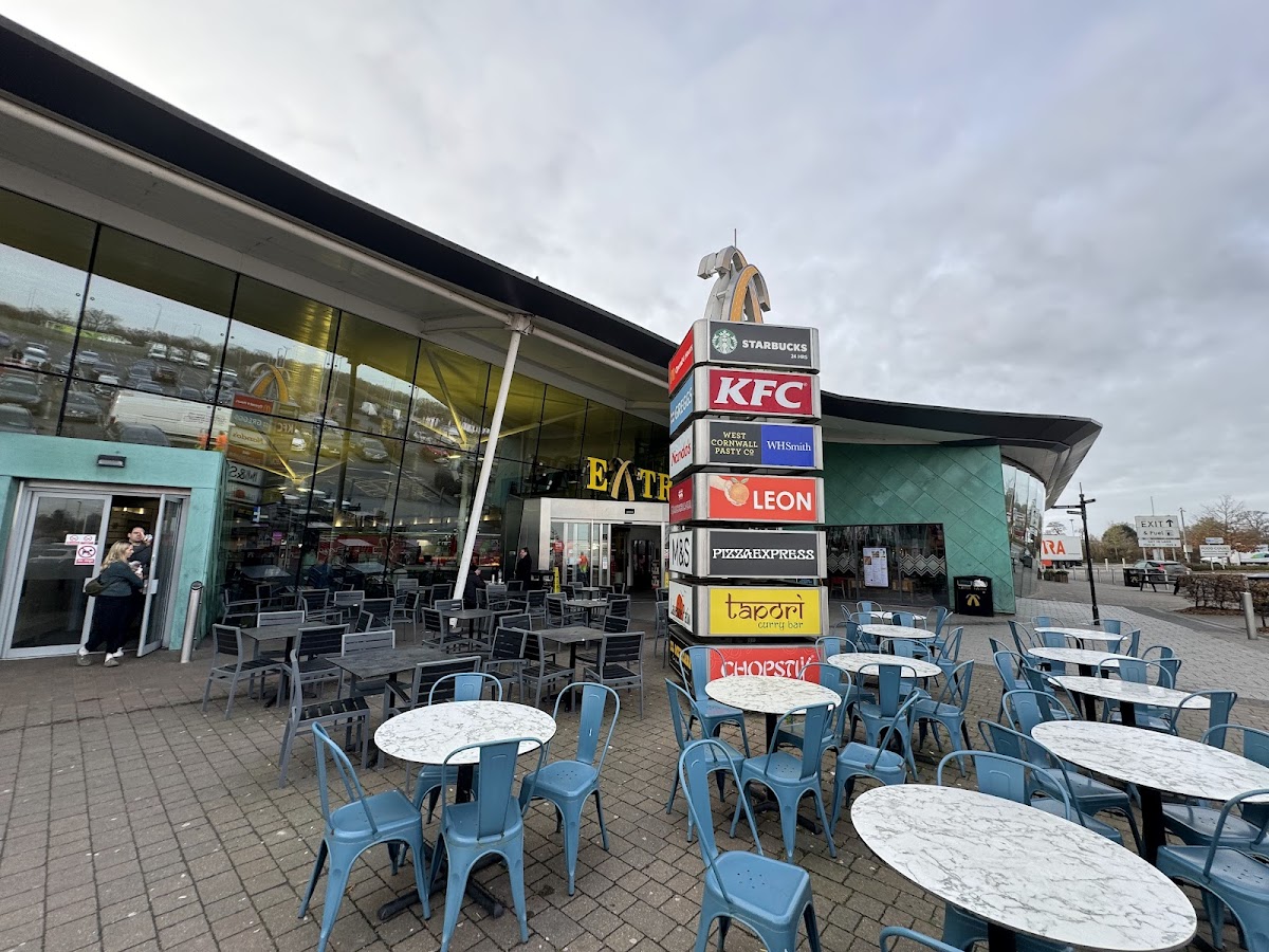 Nando's Cobham Services-4