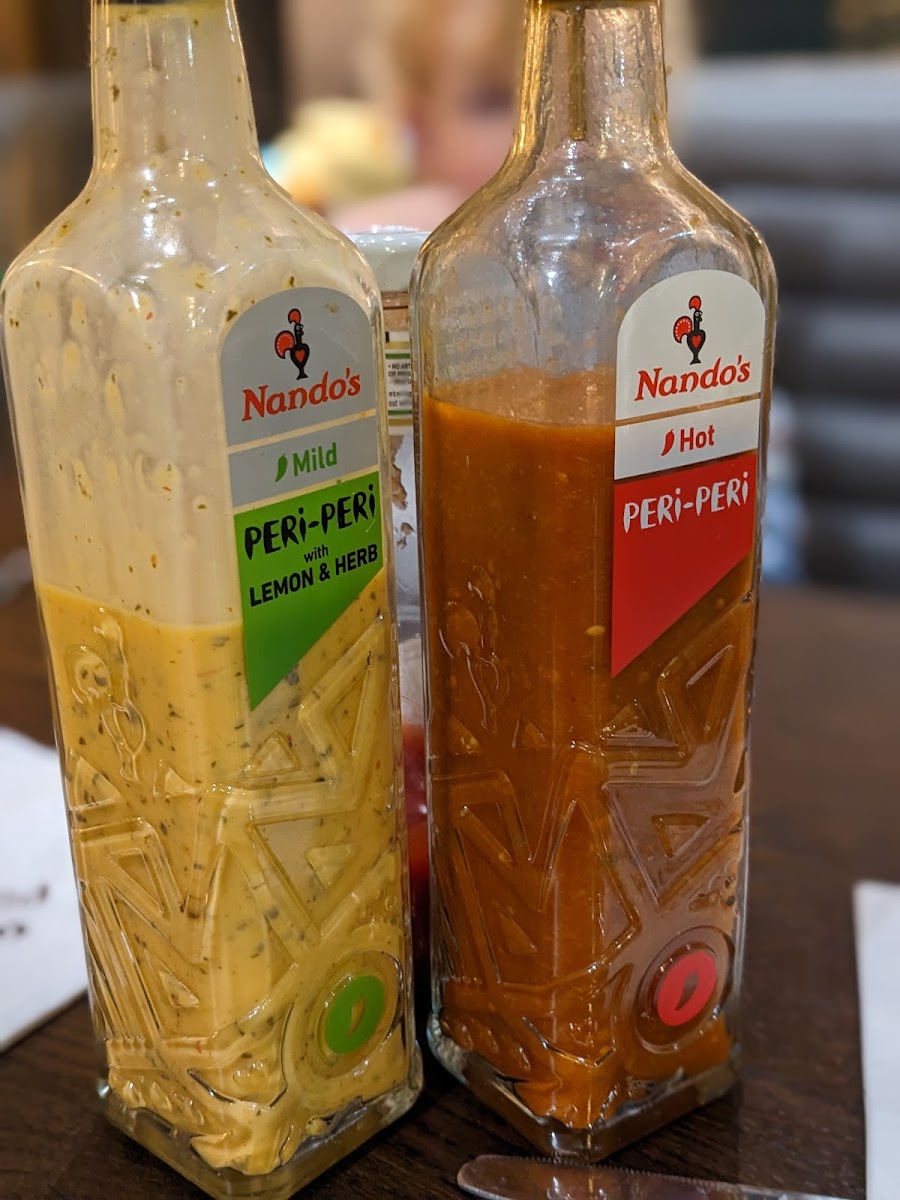Nando's Cobham Services-9