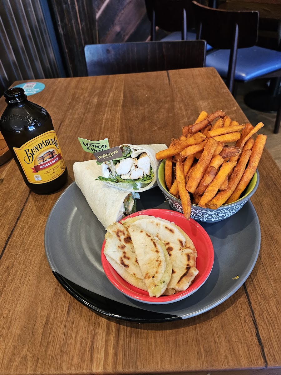 Nando's Footscray-6