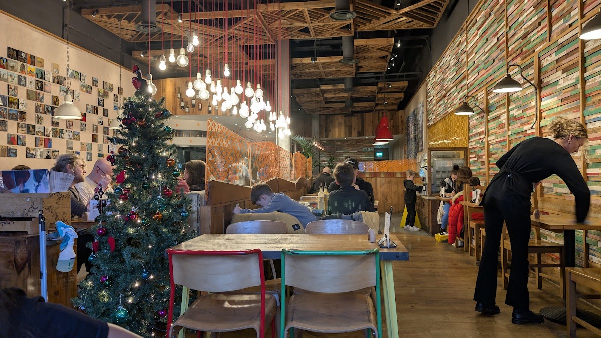 Nando's Halifax-4