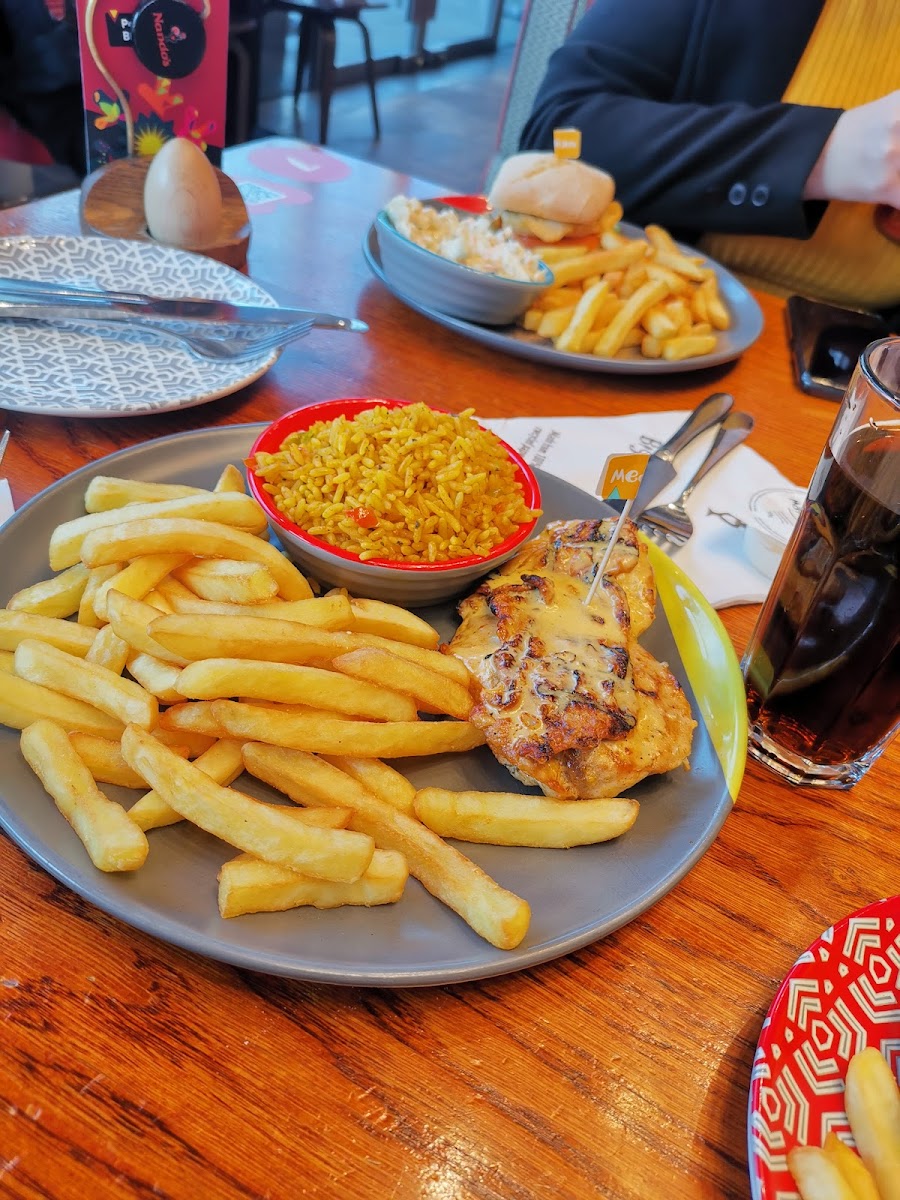 Nando's Milton Keynes - The Centre-7