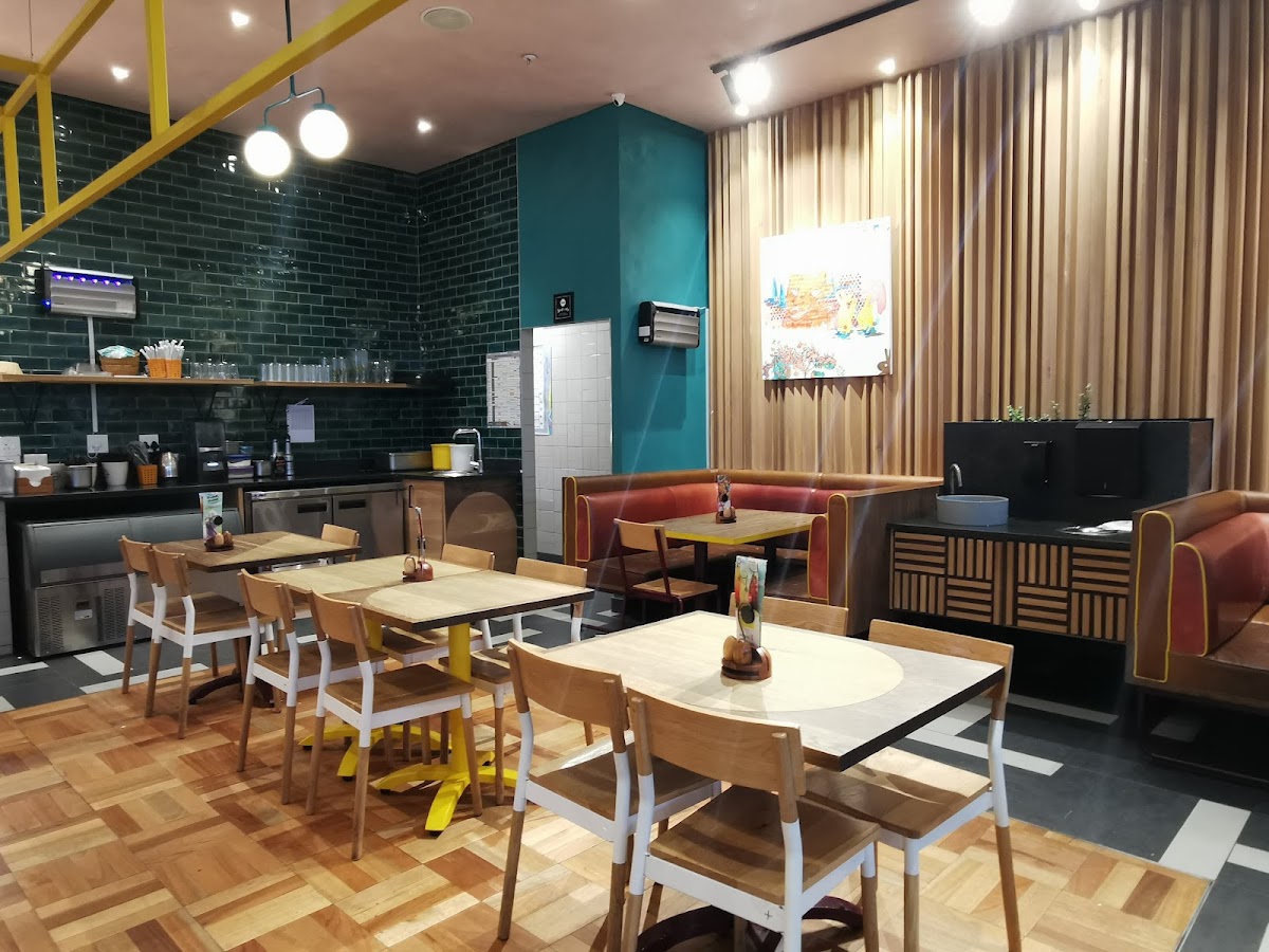 Nando's Pinetown Pine Crest