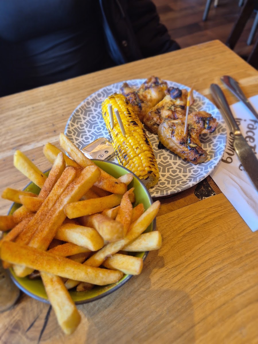 Nando's Streatham-3